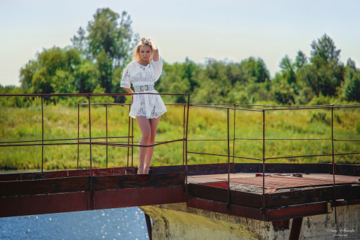 1705260 (a): :2560x1707